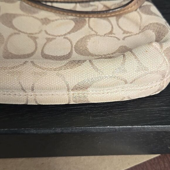 Coach Gold Wristlet Clutch Wallet Carryall Designer Womens Fancy Y2k Fun Trip - Picture 10 of 16